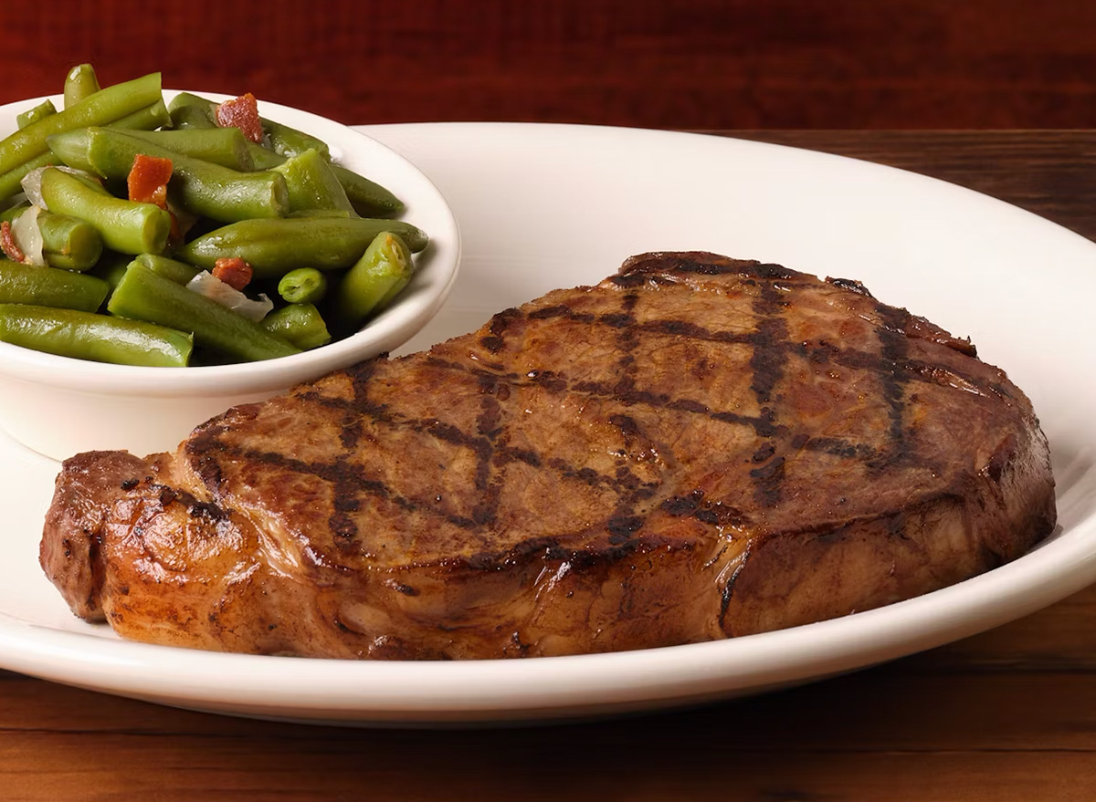 5 Ribeye Steaks at Chains Ranked by Price and Size
