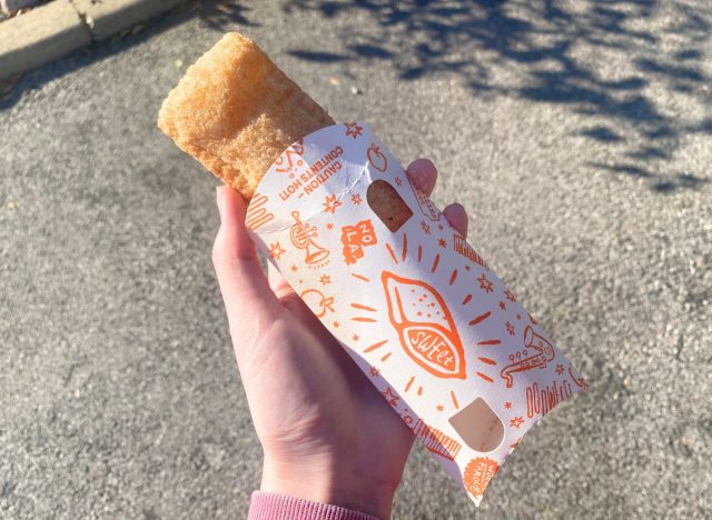 Popeyes Cinnamon Apple Pie