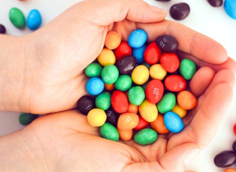 M&M's New V-Day Treat Has Hearts Racing