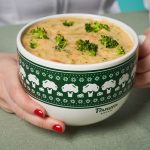 panera restocks limited-edition holiday soup cups with $20 gift cards Panera's Sold-Out Holiday Soup Cups Are Back Today