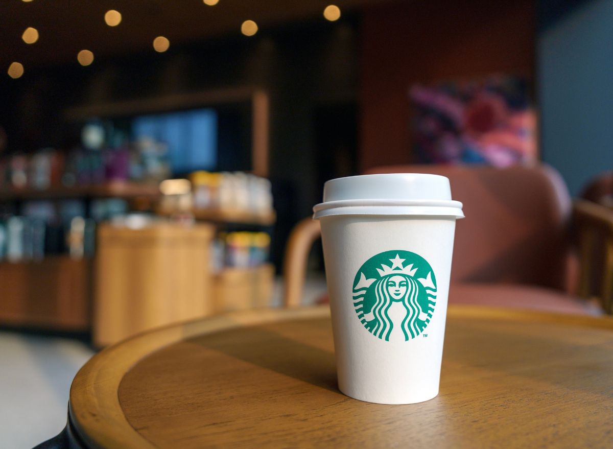 Starbucks Is In Major Trouble, Data Shows