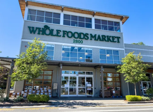 whole foods exterior