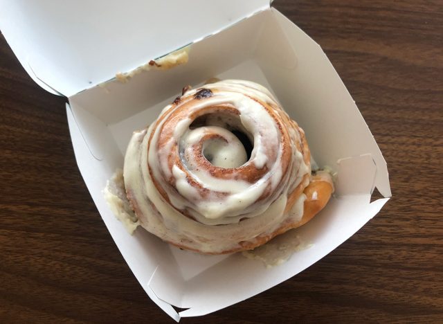 Cinnabon Cinnamon Bun