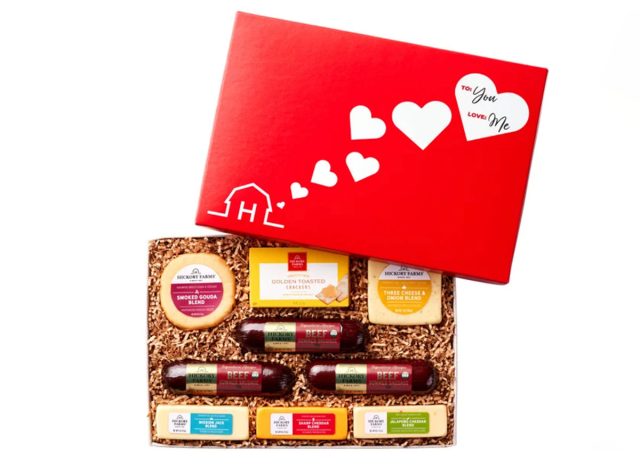 Hickory Farms Deluxe Valentine's Day Savory Snacks Gift Box