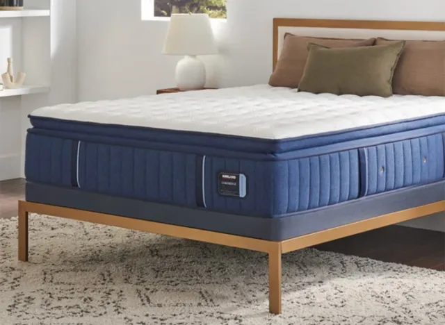 Kirkland Signature by Stearns & Foster 14.5" Lakeridge Mattress