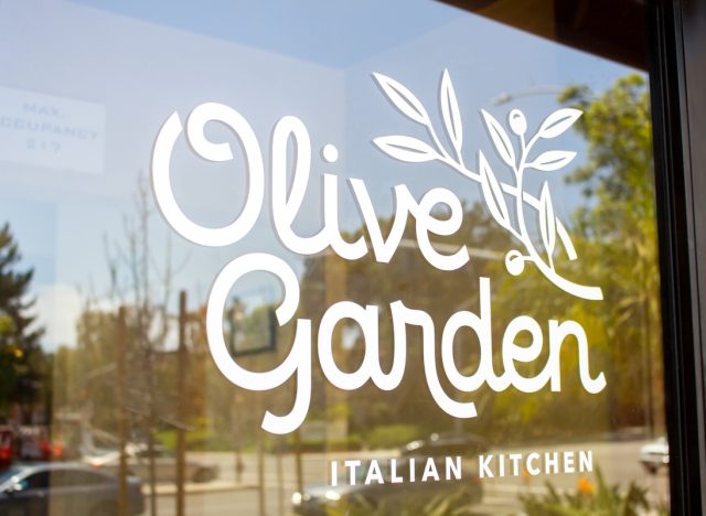 This Is the No. 1 Dish to Order at Olive Garden, According to Customers