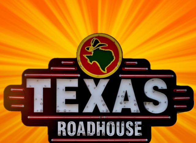 7 Best Texas Roadhouse Items Ranked by How Much Diners Love Them