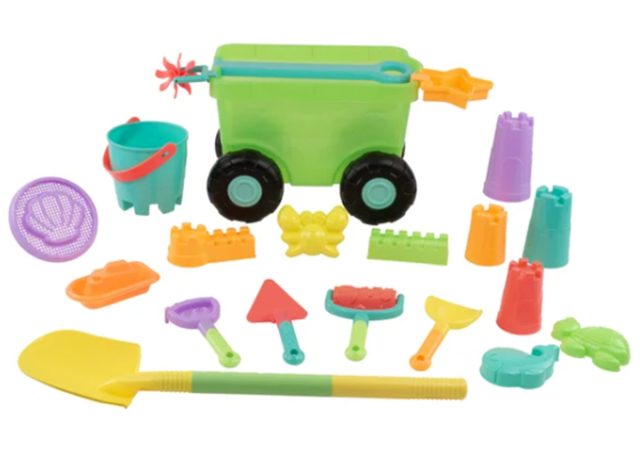 20 Piece Wagon Playset