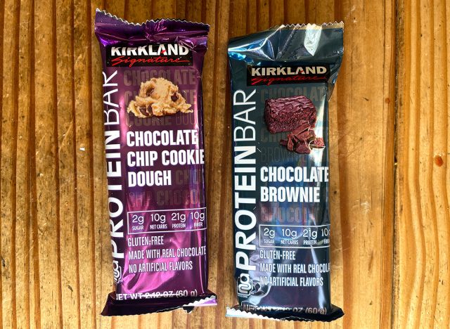 Kirkland Protein Bars Variety Pack – Chocolate Brownie and Chocolate Chip Cookie Dough