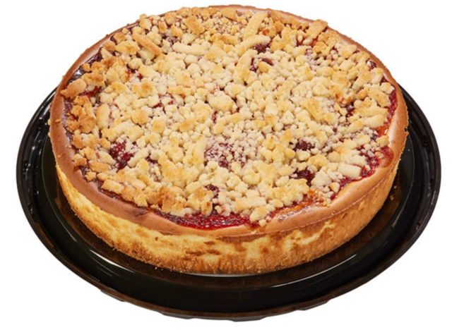 Strawberry Streusel Cheescake