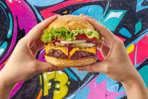 These Frozen Burgers Beat Fast-Food Drive-Thrus Shoppers Say