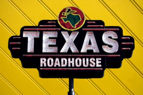 7 Insider Tips From Texas Roadhouse Employees