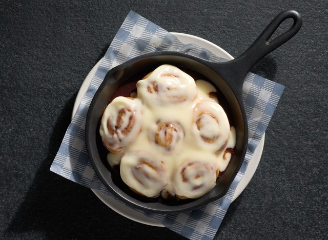 Cinnamon Roll Skillet