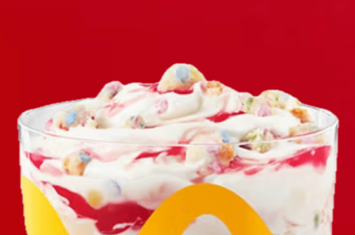 Mc Flurry Birthday Cake