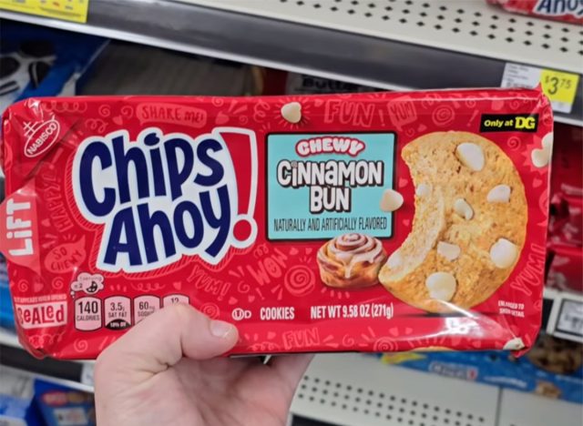Chewy Cinnamon Bun Chips Ahoy