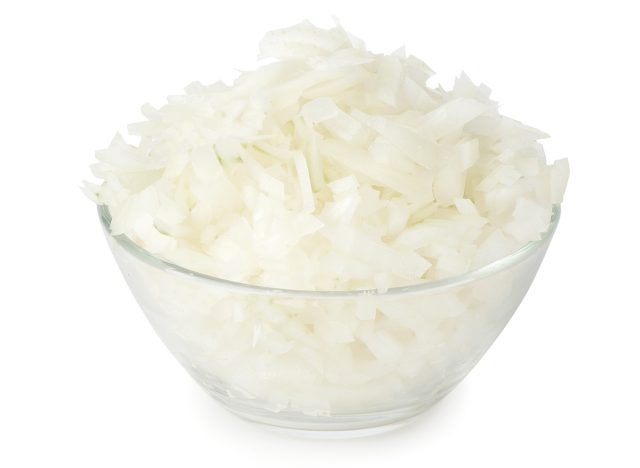 Chopped onions 