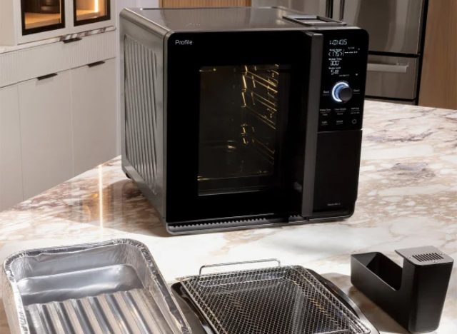 GE Profile Smart Indoor Smoker