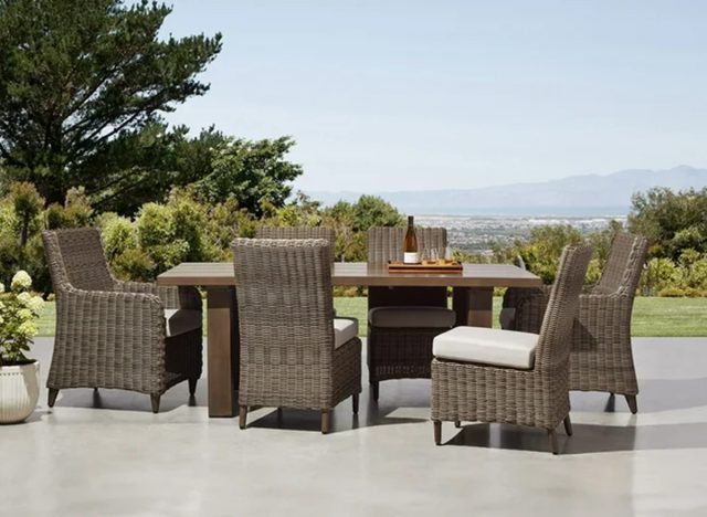 Member's Mark Colton Dining Set with Slat Top Table