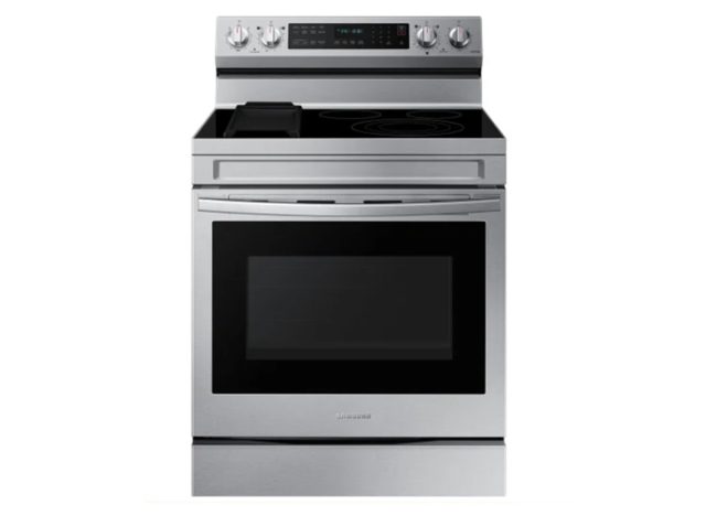 Samsung 6.3 cu. ft. Smart Freestanding Electric Range with No-Preheat Air Fry, Convection+ and Griddle
