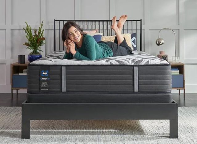 Sealy Posturepedic Plus Spring Rockbourne Tight Top Ultra Soft Feel Mattress