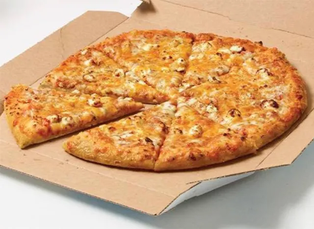 Domino's wisconsin six cheese pizza