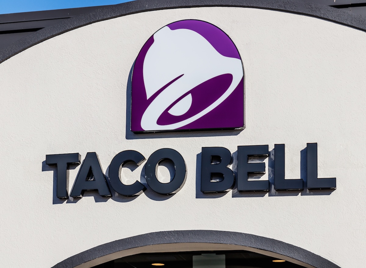 Marion, ,Circa,January,2018:,Taco,Bell,Retail,Fast,Food
