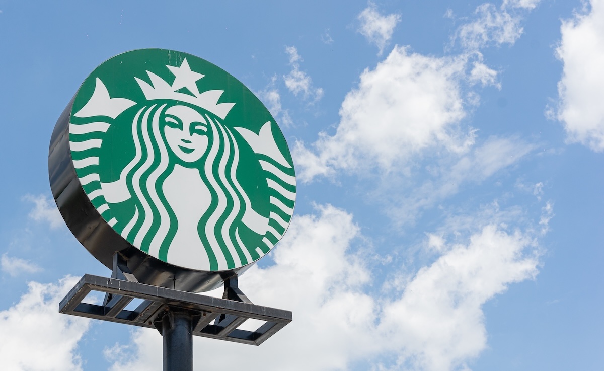 Starbucks,Coffee,Shop,Sign.,Guadalajara,,Mexico,,August,20,,2024