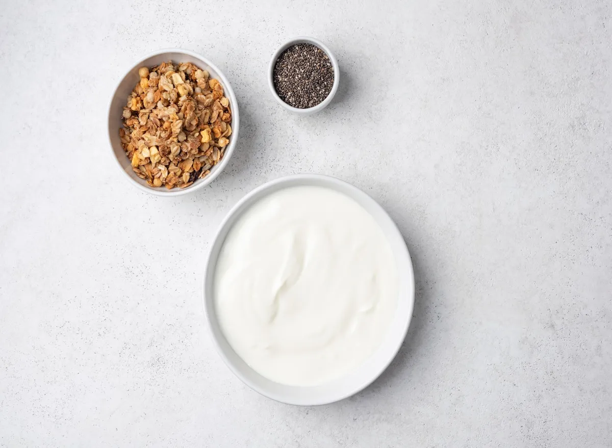 5 Bedtime Snacks That Support Fat Loss & Metabolism After 55