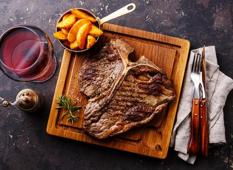 6 Chains That Serve the Best T-Bones