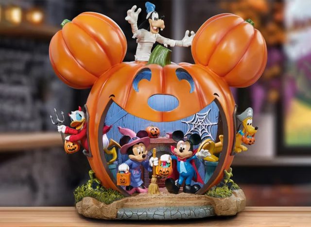 Disney Mickey and Friends Halloween Pumpkin House
