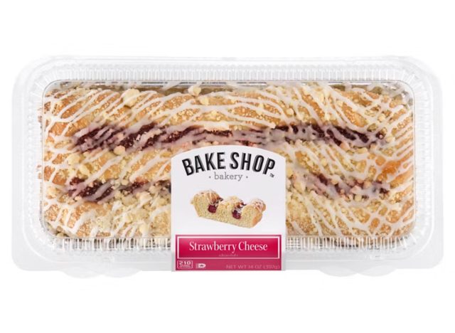 Bake Shop Strawberry Cheese Danish