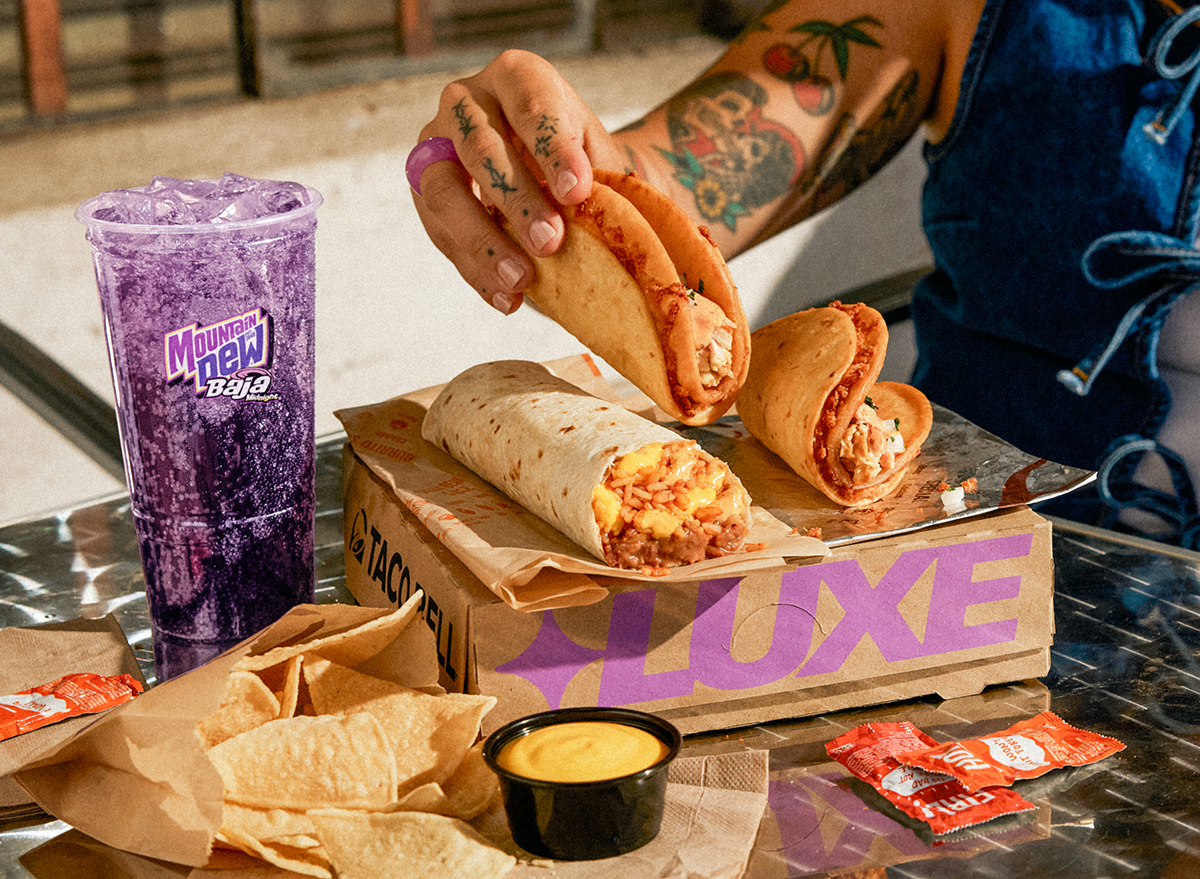 Cheesy Street Chalupas