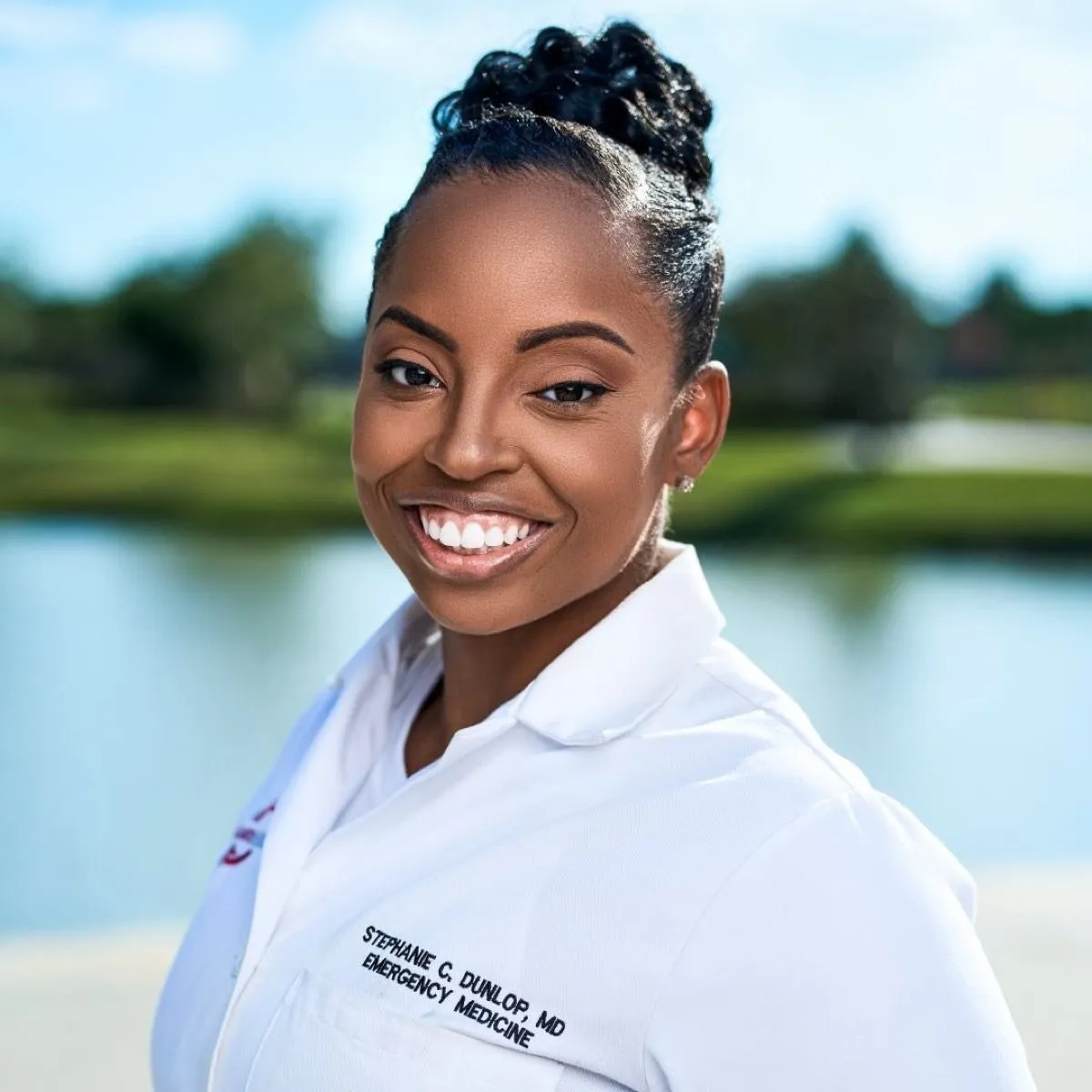 Avatar for Dr. Stephanie Dunlop