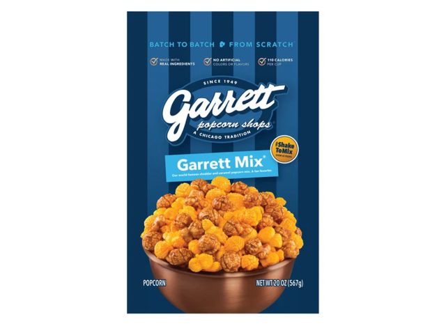 Garrett Popcorn's Cheddar & Caramel Mix