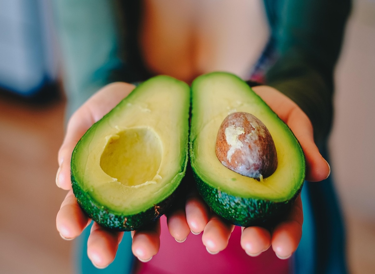 Avocado 2115922_1280