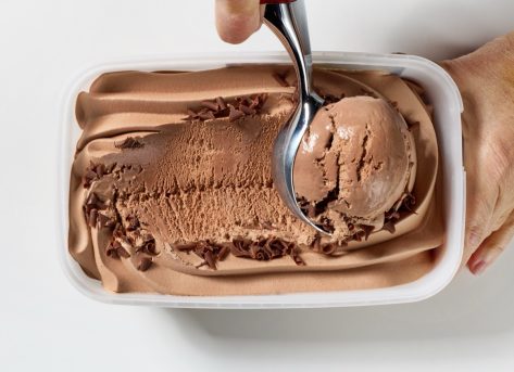 7 Ice Cream Brands That Use Real Cream