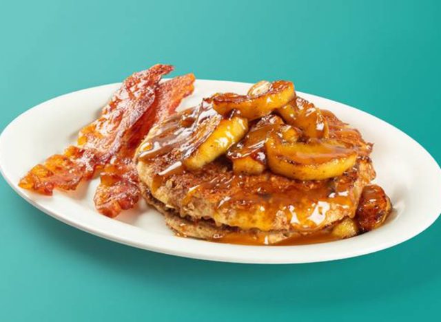 Eggs Up Grill Caramel Apple Crisp Pancakes