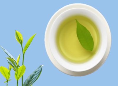 I Drank Green Tea Twice a Day for a Week and Noticed 4 Life-Changing Effects
