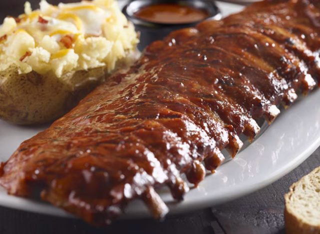 Longhorn Steakhouse Grilled Baby Back Ribs with Bourbon BBQ Sauce