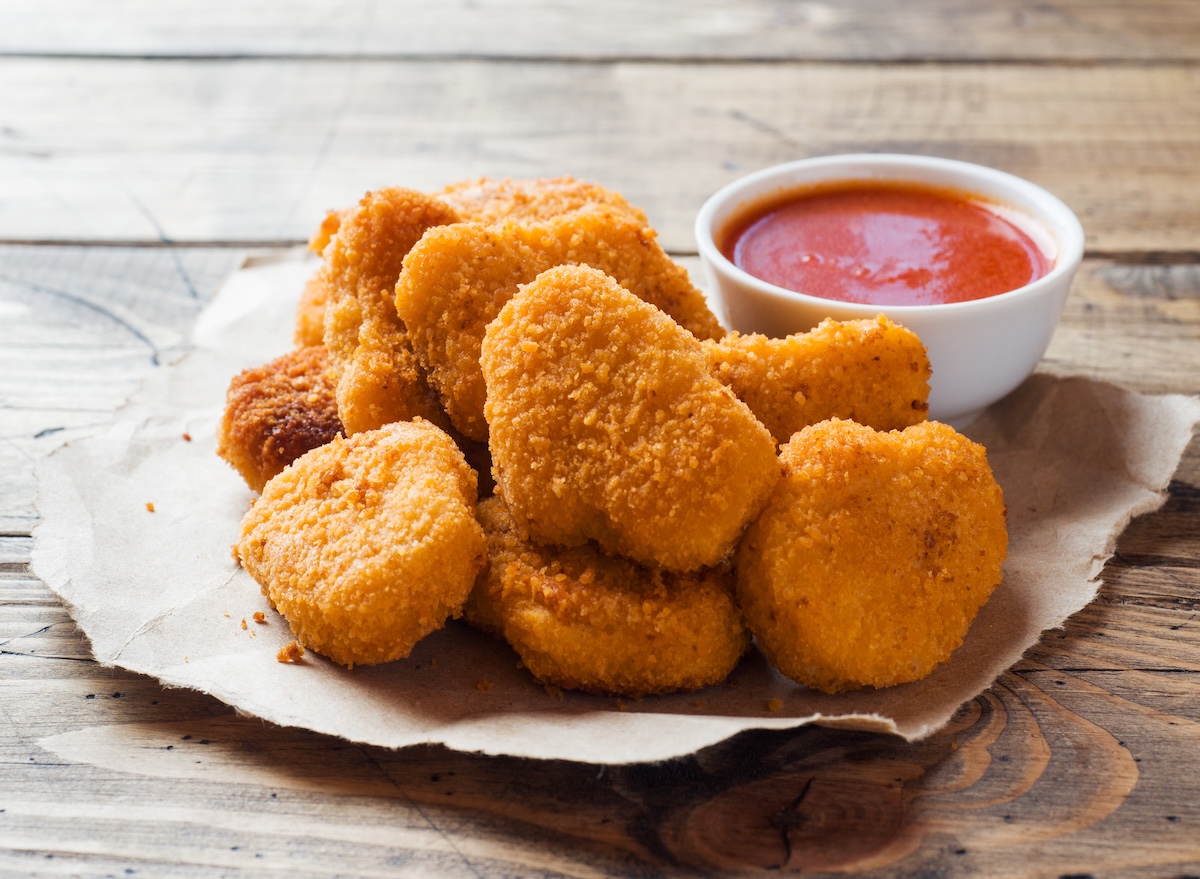 Chicken,Nuggets,With,Tomato,Sauce,On,Wooden,Background.,Copy,Space
