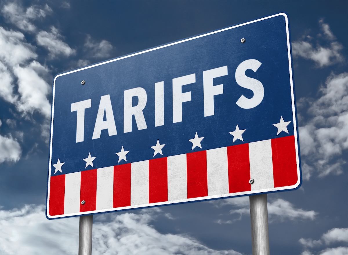 Us,Trade,Policy, ,Road,Sign,Traffic,With,The,Slogan