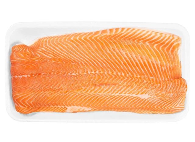 Kirkland Signature Fresh Farmed Steelhead Fillet