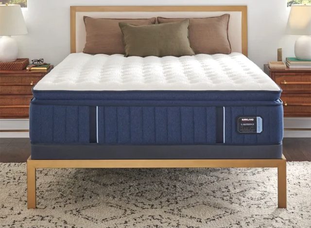 Kirkland Signature by Stearns & Foster 14.5" Lakeridge Mattress