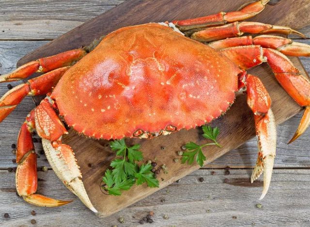 Northwest Fish 4-6 Whole Dungeness Crab