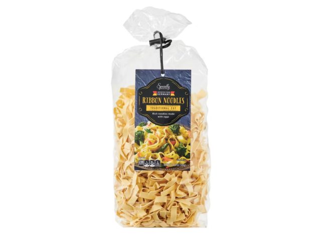 Traditional Cut Ribbon Noodles