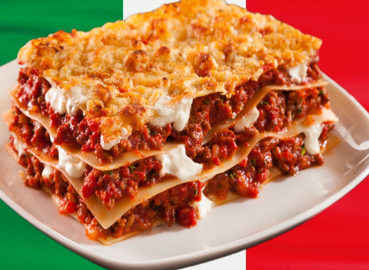 Italy, lasagna