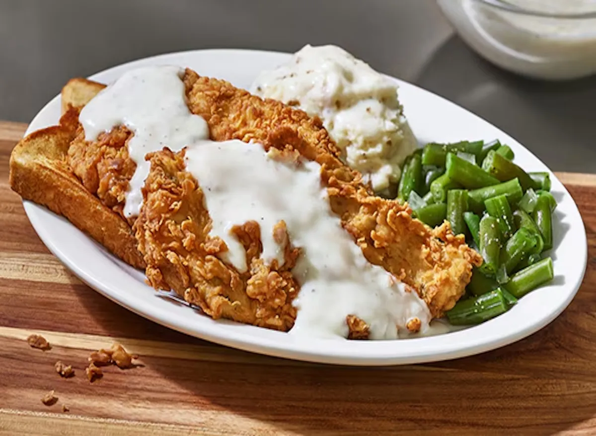 5 Restaurant Chains With the Best Homestyle Chicken Dinners, According to Diners