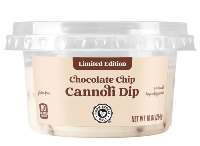 Chocolate Chip Cannoli Dip