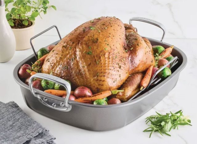 Circulon Nonstick Oval Roaster with Rack