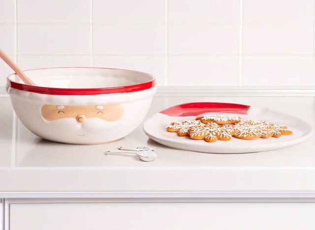 Home Essentials Santa Serving Bowl and Platter Set